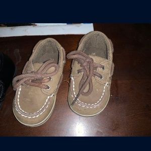 Boy shoes